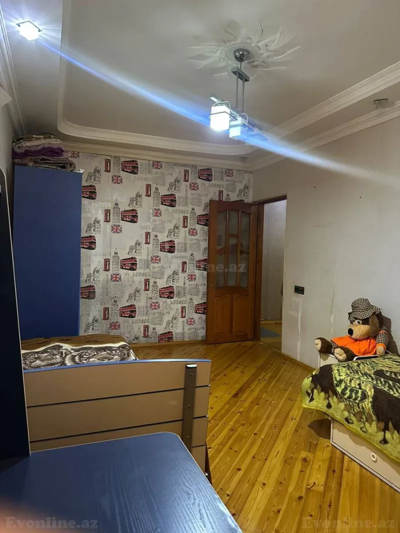 4 otaqlı köhnə tikili mənzil kirayə verilir — Yeni Yasamal, Bakı - şəkil 6