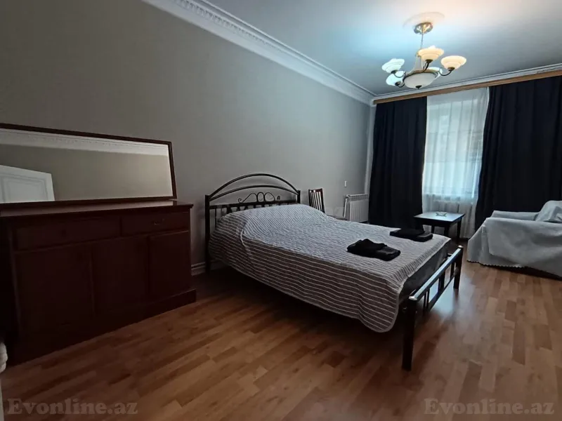 3 otaqlı köhnə tikili mənzil kirayə verilir — Yasamal r., Bakı - şəkil 3