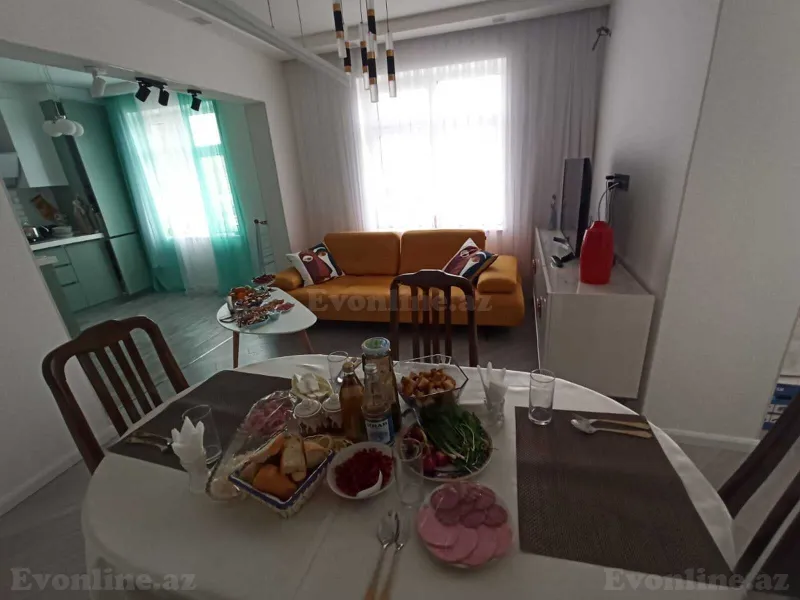 2 otaqlı Mənzil 62 m² 8-ci kilometr Satılır