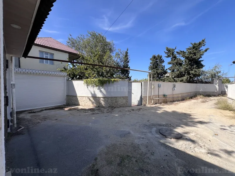 4 otaqlı Həyət evi 145 m² Pirşağı Satılır