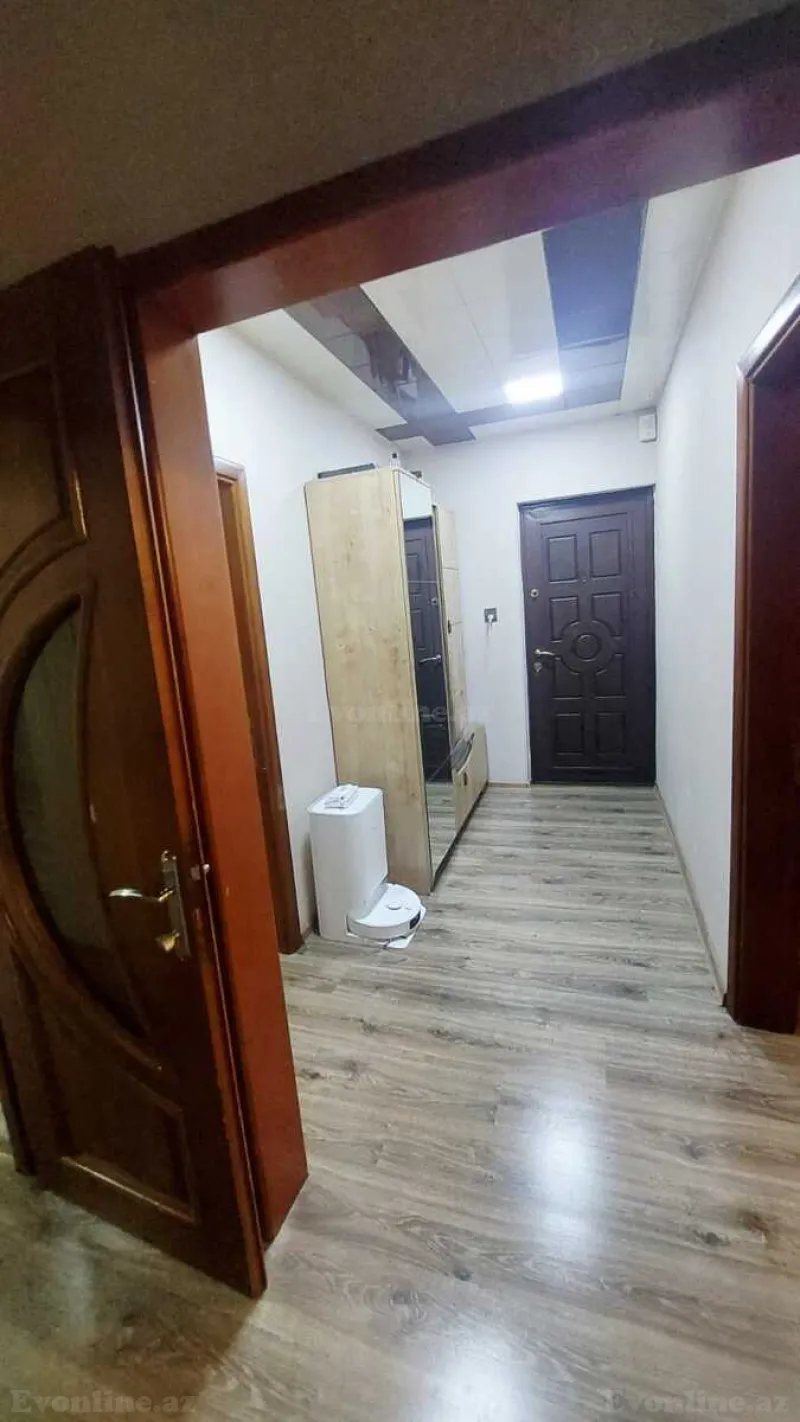 3 otaqlı köhnə tikili mənzil satılır — Qaraçuxur, Bakı - şəkil 6