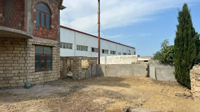 4 otaqlı həyət evi satılır — Hökməli, Bakı - şəkil 4