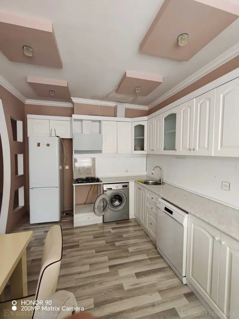 2 otaqlı yeni tikili mənzil kirayə verilir — Abşeron r., Bakı - şəkil 8