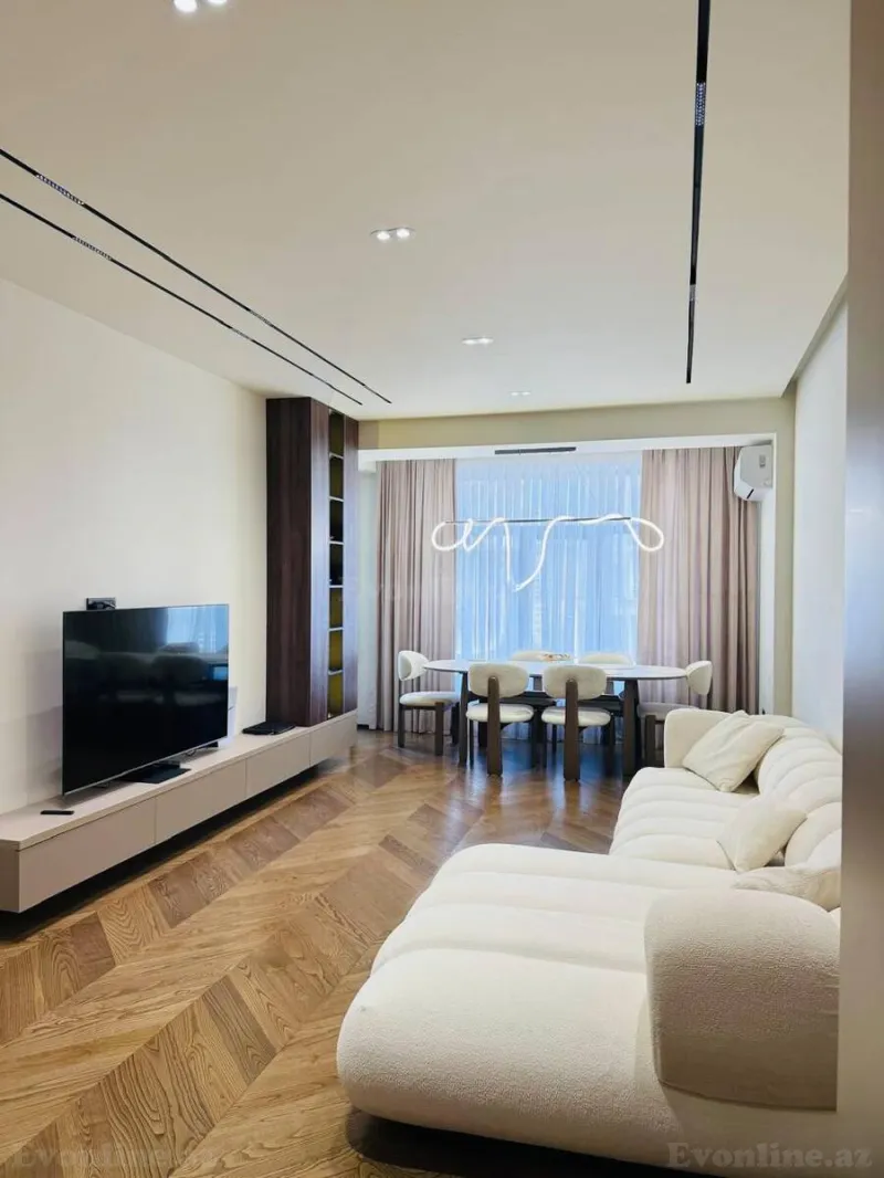 3 otaqlı Mənzil 125 m² Ağ şəhər Satılır