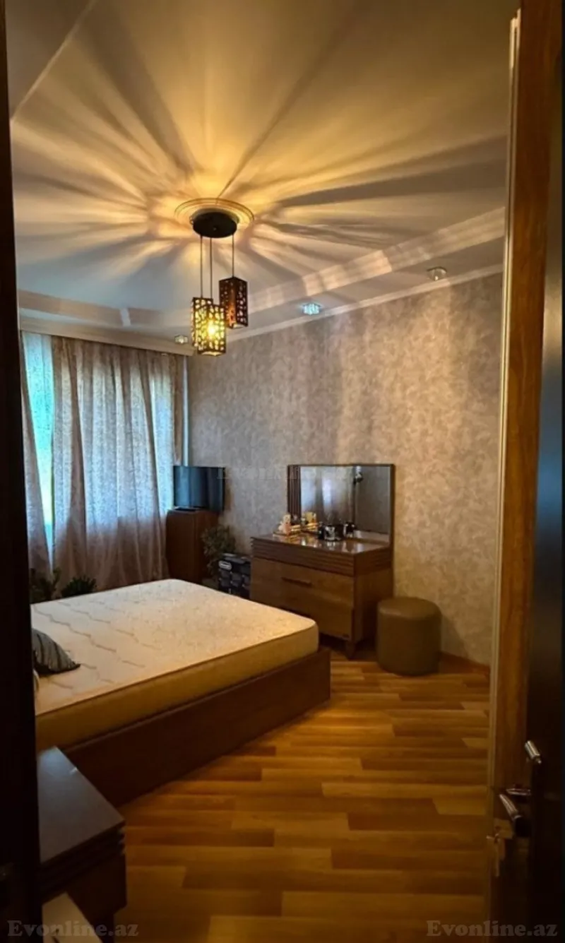 3 otaqlı köhnə tikili mənzil satılır — Köhnə Günəşli, Bakı - şəkil 8