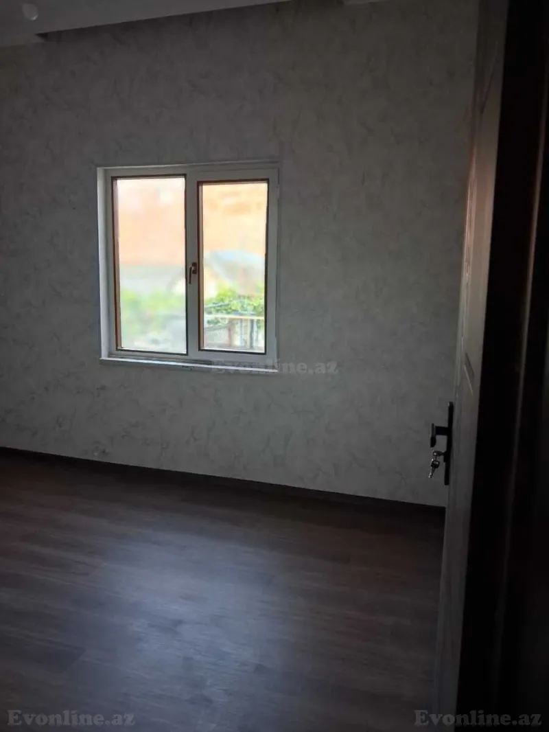 2 otaqlı Həyət evi 48 m² İnşaatçılar m. Satılır
