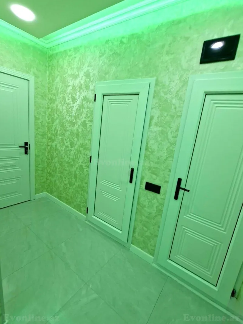 3 otaqlı köhnə tikili mənzil satılır — Bakıxanov, Bakı - şəkil 7