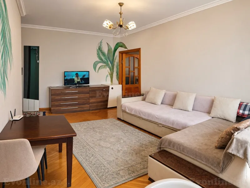 2 otaqlı Mənzil 50 m² 28 May m. Kirayə verilir