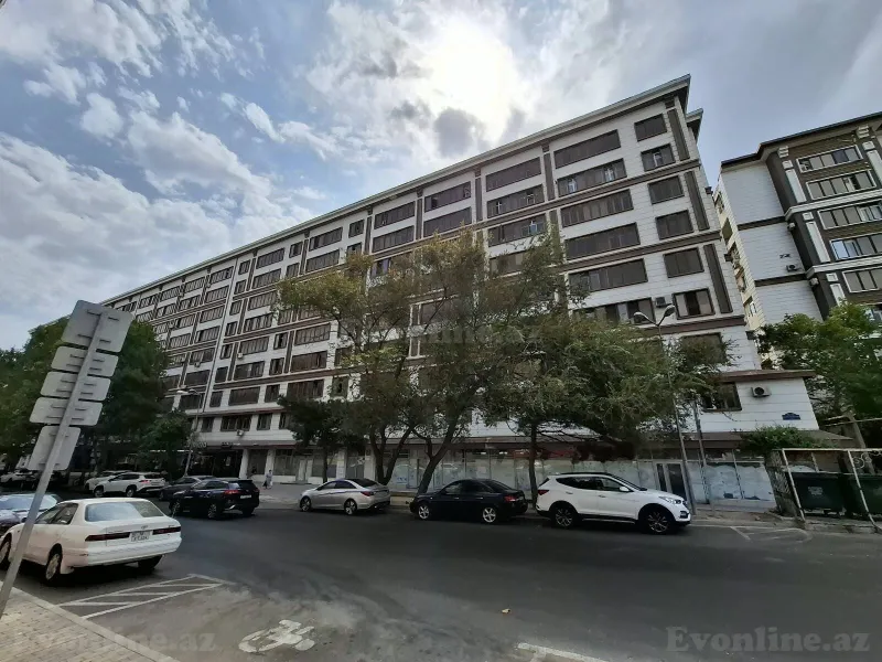 2 otaqlı Mənzil 45 m² Binəqədi r. Satılır