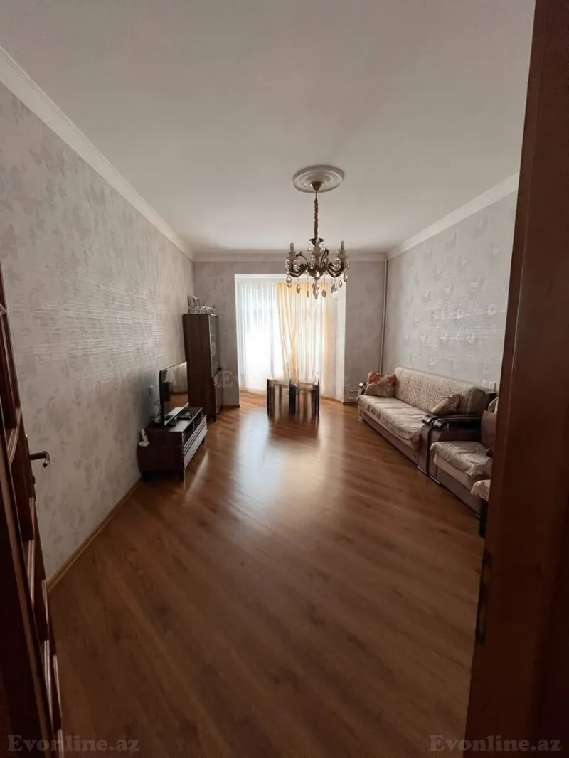 2 otaqlı köhnə tikili mənzil satılır — Elmlər Akademiyası m., Bakı - şəkil 2