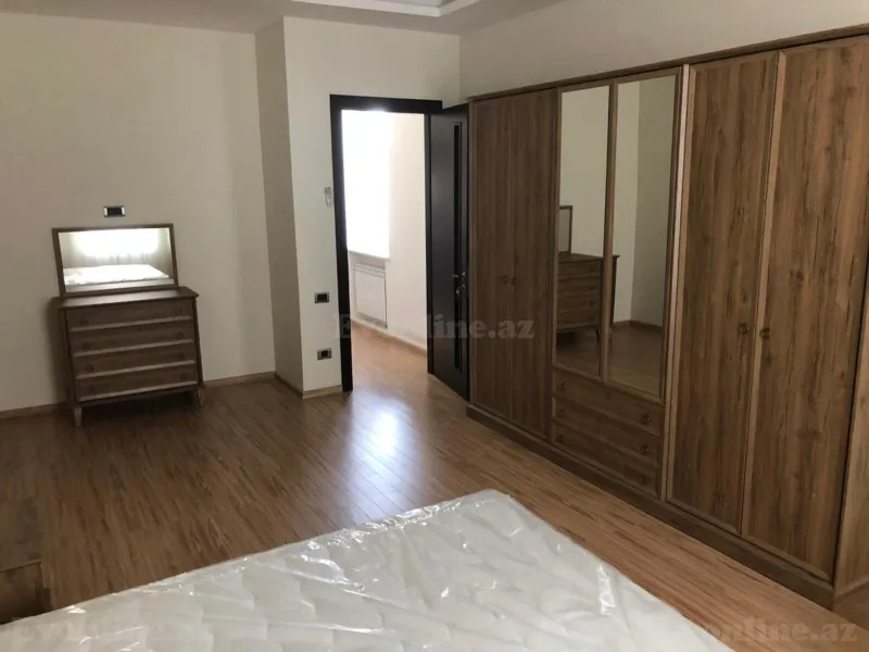 6 otaqlı həyət evi kirayə verilir — Badamdar, Bakı - şəkil 6