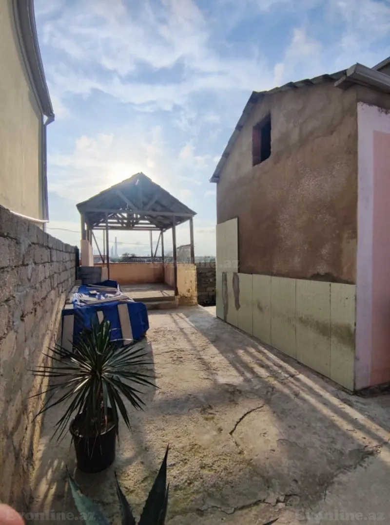 6 otaqlı həyət evi satılır — Həzi Aslanov, Bakı - şəkil 6