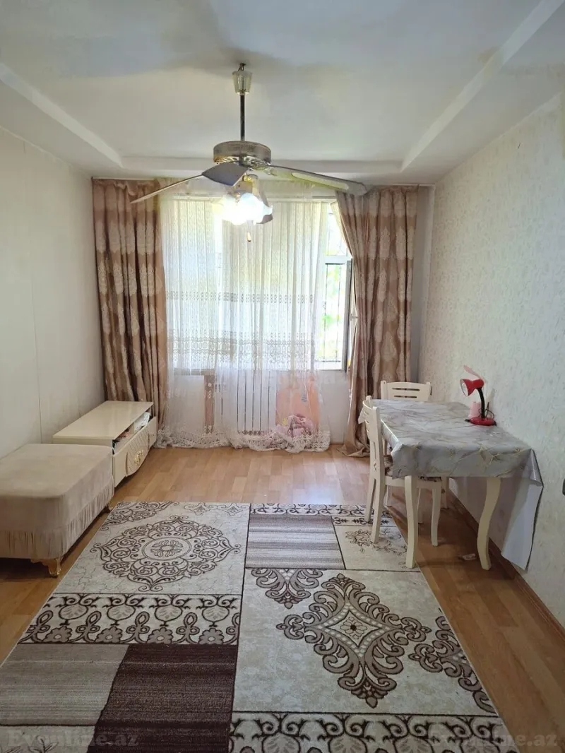 3 otaqlı köhnə tikili mənzil kirayə verilir — Elmlər Akademiyası m., Bakı - şəkil 3