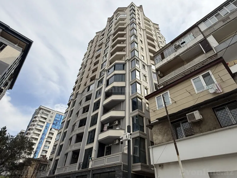 4 otaqlı Mənzil 150 m² Nəsimi r. Satılır