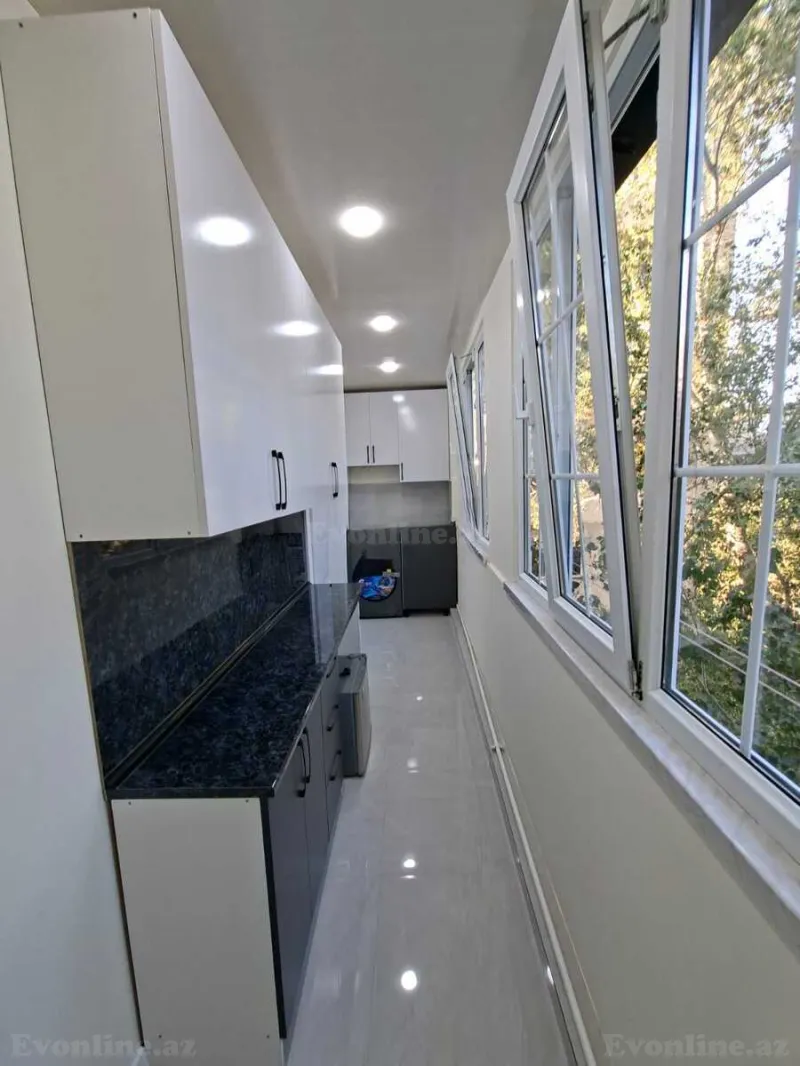 3 otaqlı köhnə tikili mənzil satılır — Bakıxanov, Bakı - şəkil 5