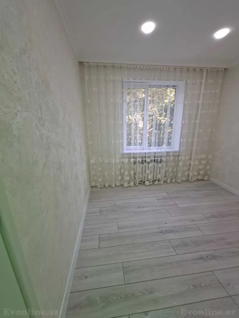 3 otaqlı köhnə tikili mənzil satılır — Bakıxanov, Bakı - şəkil 10
