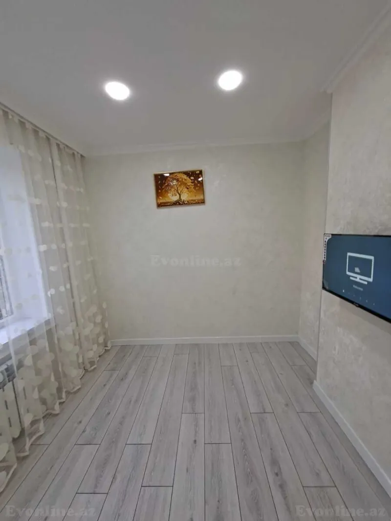 3 otaqlı köhnə tikili mənzil satılır — Bakıxanov, Bakı - şəkil 15