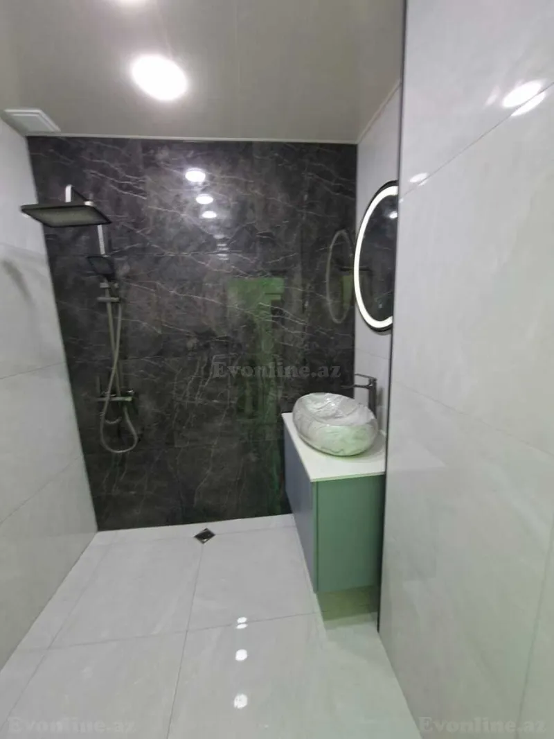 3 otaqlı köhnə tikili mənzil satılır — Bakıxanov, Bakı - şəkil 18