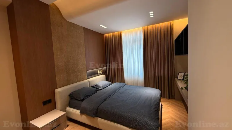 2 otaqlı Mənzil 70 m² Xətai r. Satılır