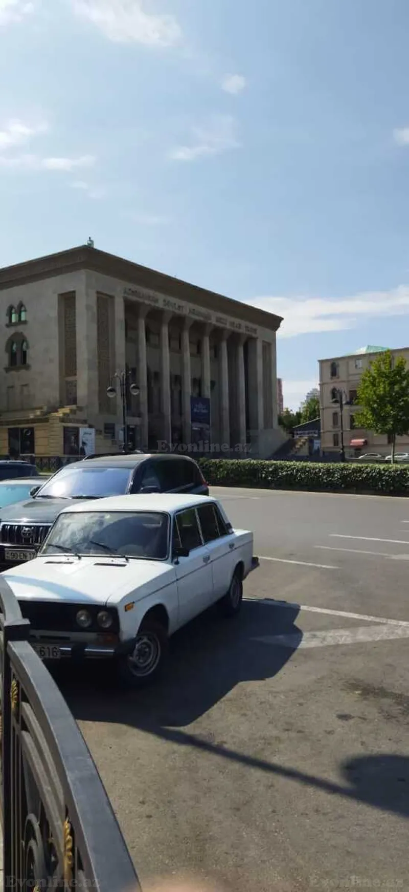 3 otaqlı köhnə tikili mənzil satılır — Yasamal r., Bakı - şəkil 2