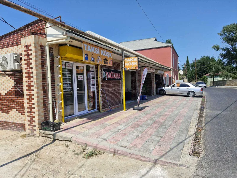 Obyekt 110 m² Qaraçuxur Satılır