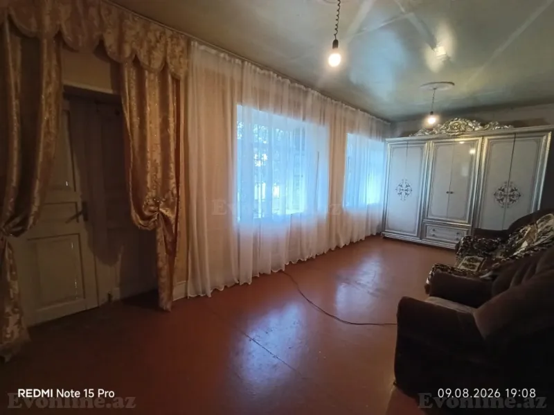 5 otaqlı həyət evi kirayə verilir — Quba