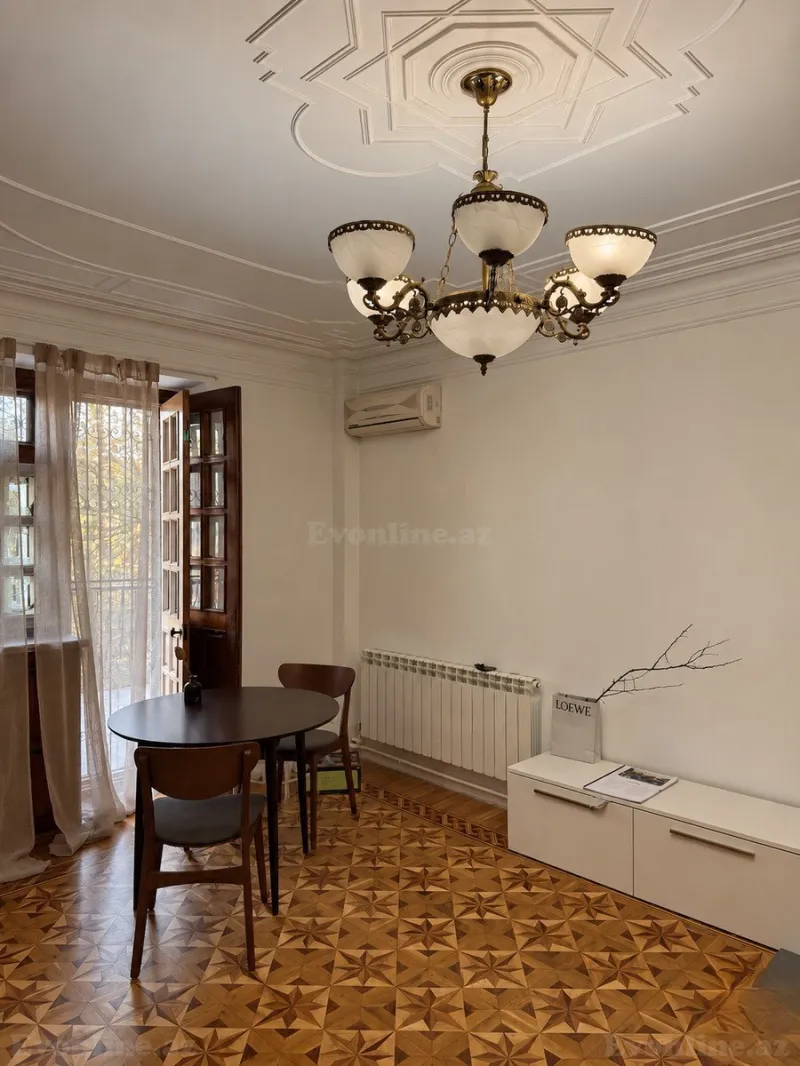 2 otaqlı köhnə tikili mənzil kirayə verilir — Yasamal r., Bakı - şəkil 2