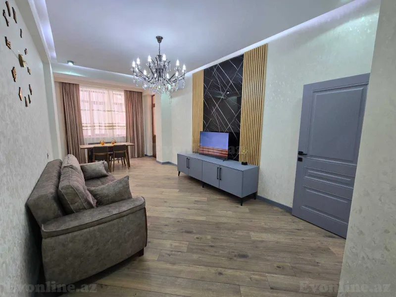 3 otaqlı Mənzil 105 m² Gənclik m. Kirayə verilir