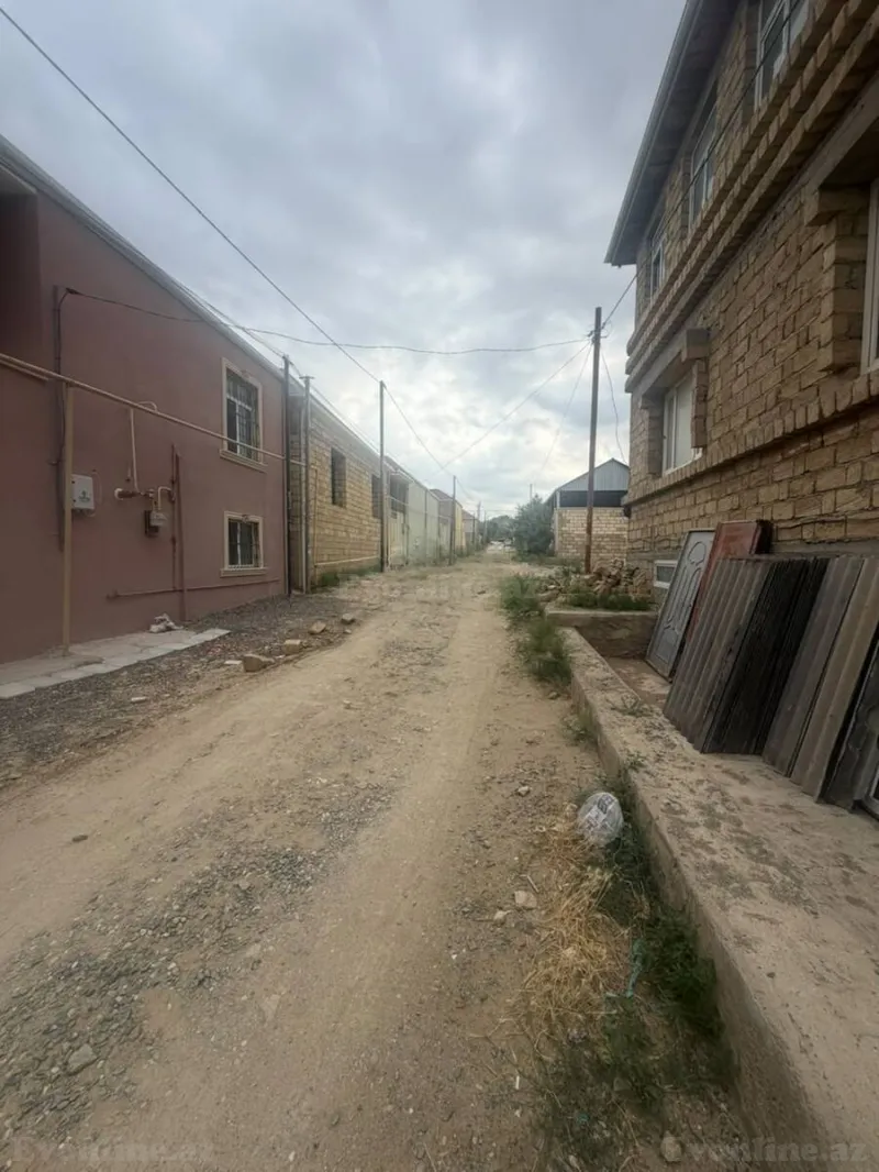 3 otaqlı Həyət evi 95 m² Masazır Satılır
