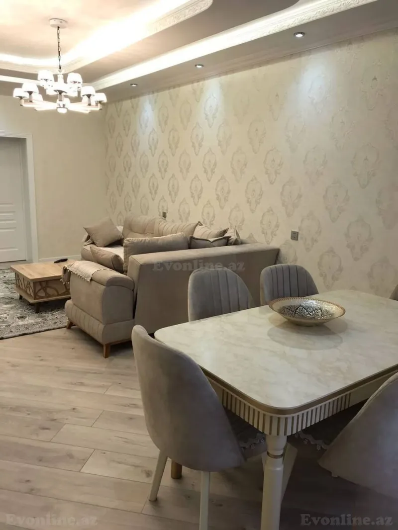 2 otaqlı köhnə tikili mənzil satılır — Nəsimi r., Bakı