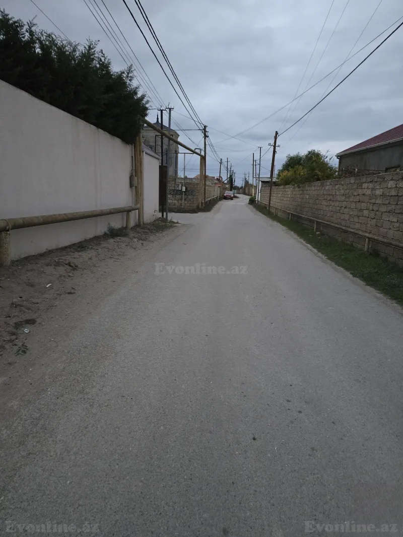 Torpaq satılır — Albalılıq, Bakı
