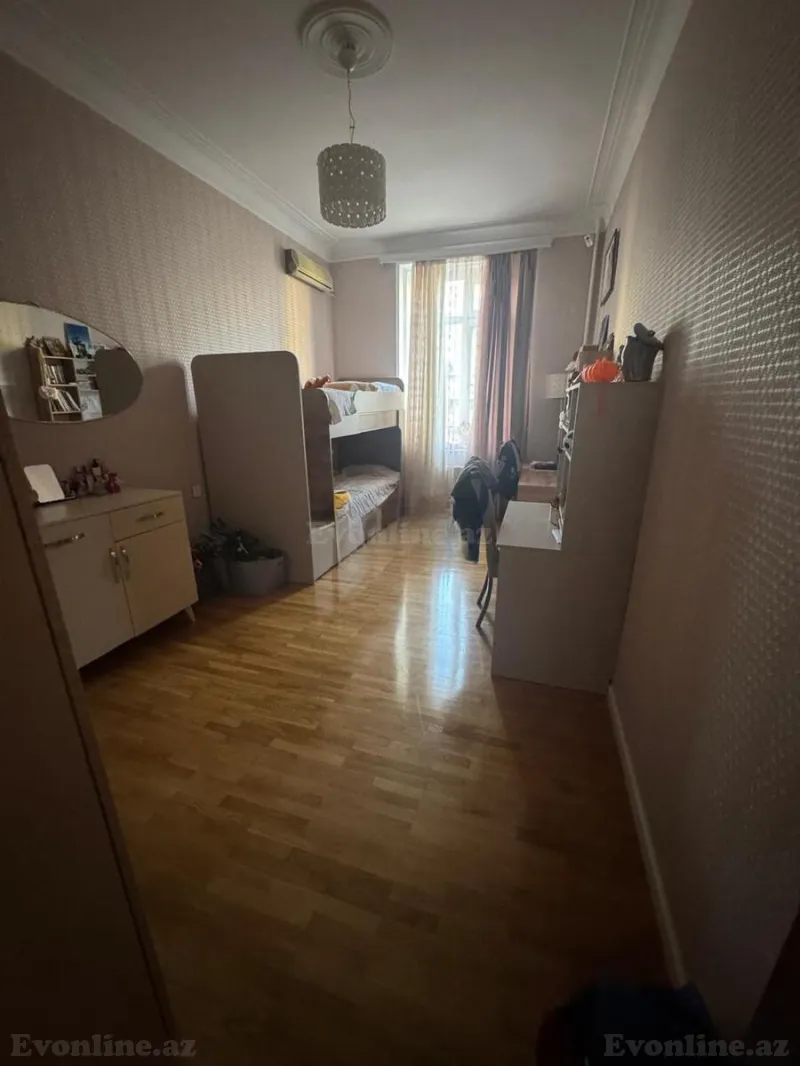 3 otaqlı köhnə tikili mənzil satılır — 28 May m., Bakı - şəkil 6