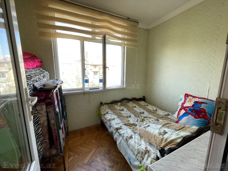 2 otaqlı köhnə tikili mənzil satılır — Yeni Yasamal, Bakı - şəkil 5