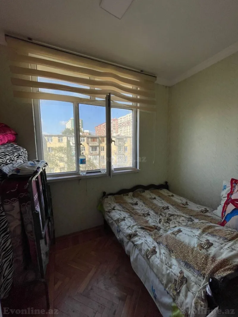2 otaqlı köhnə tikili mənzil satılır — Yeni Yasamal, Bakı - şəkil 6
