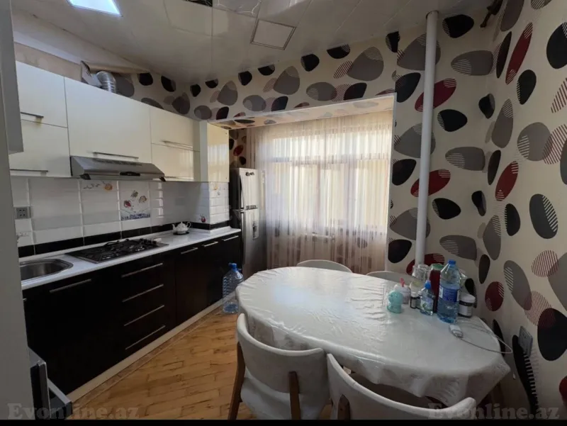 2 otaqlı köhnə tikili mənzil satılır — Xətai r., Bakı - şəkil 8