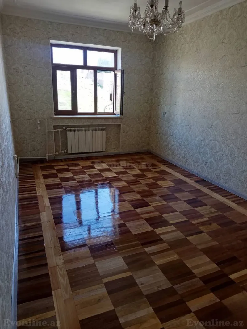 3 otaqlı köhnə tikili mənzil satılır — Həzi Aslanov, Bakı