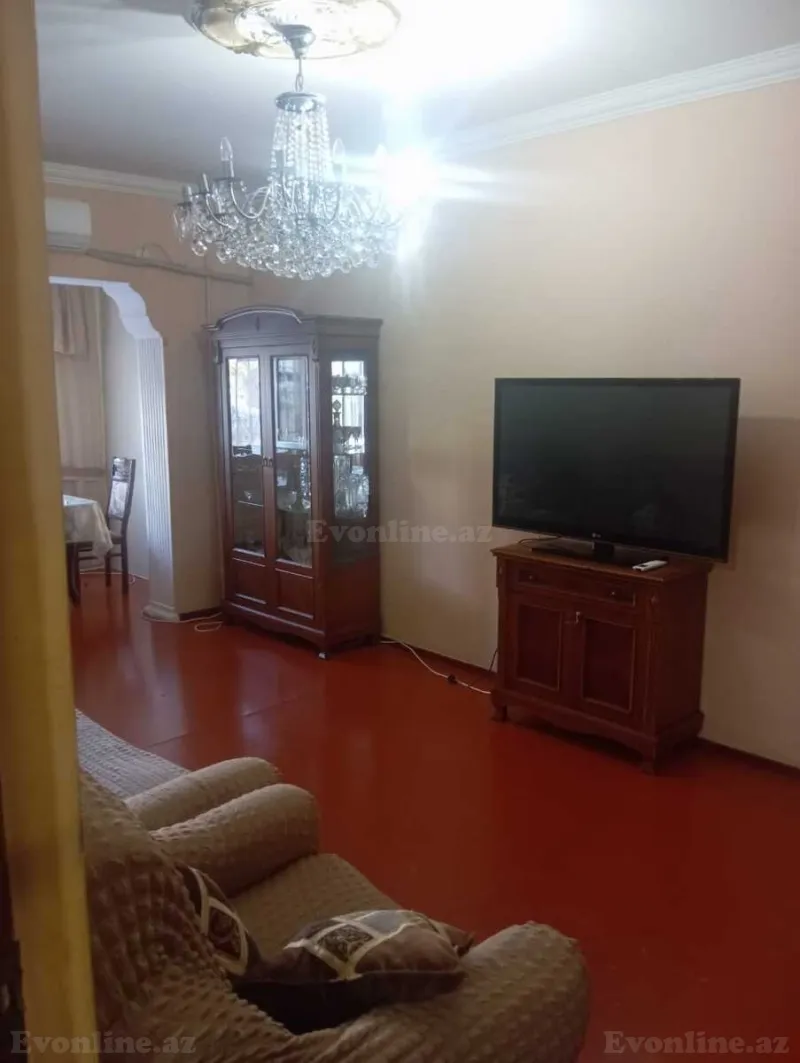 4 otaqlı köhnə tikili mənzil satılır — Nizami r., Bakı - şəkil 4