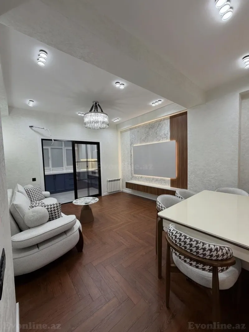 3 otaqlı Mənzil 106 m² Əhmədli Satılır