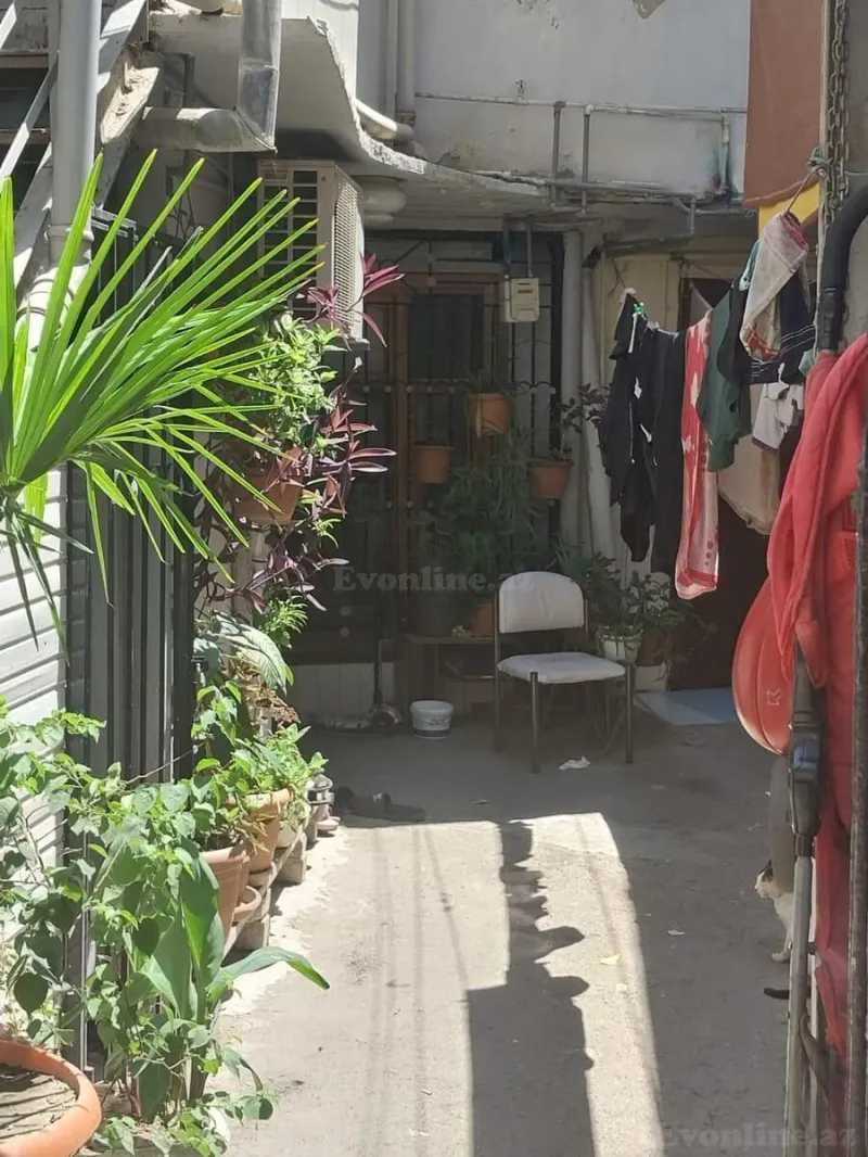 2 otaqlı köhnə tikili mənzil satılır — Səbail r., Bakı - şəkil 10