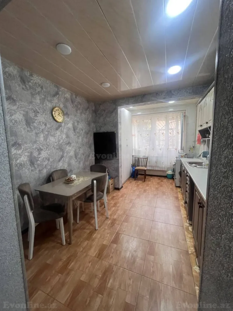 3 otaqlı köhnə tikili mənzil satılır — İnşaatçılar m., Bakı - şəkil 7