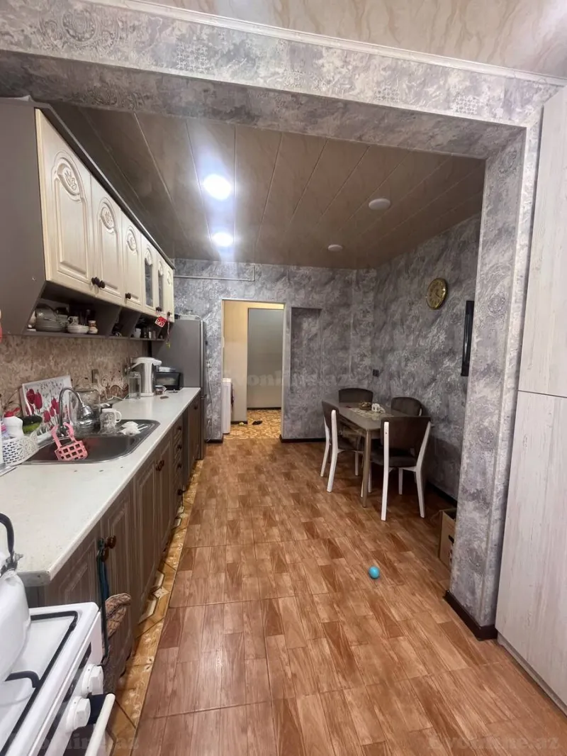 3 otaqlı köhnə tikili mənzil satılır — İnşaatçılar m., Bakı - şəkil 13