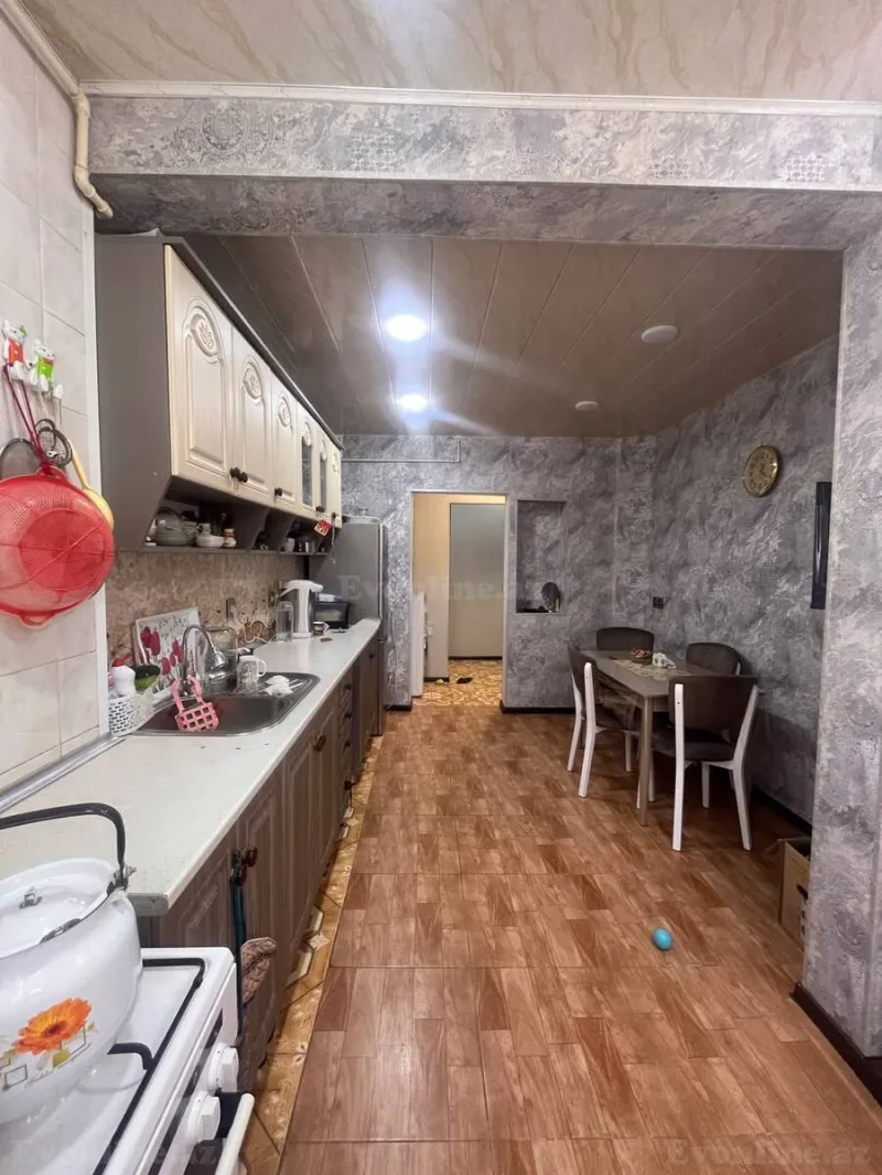 3 otaqlı köhnə tikili mənzil satılır — İnşaatçılar m., Bakı - şəkil 14