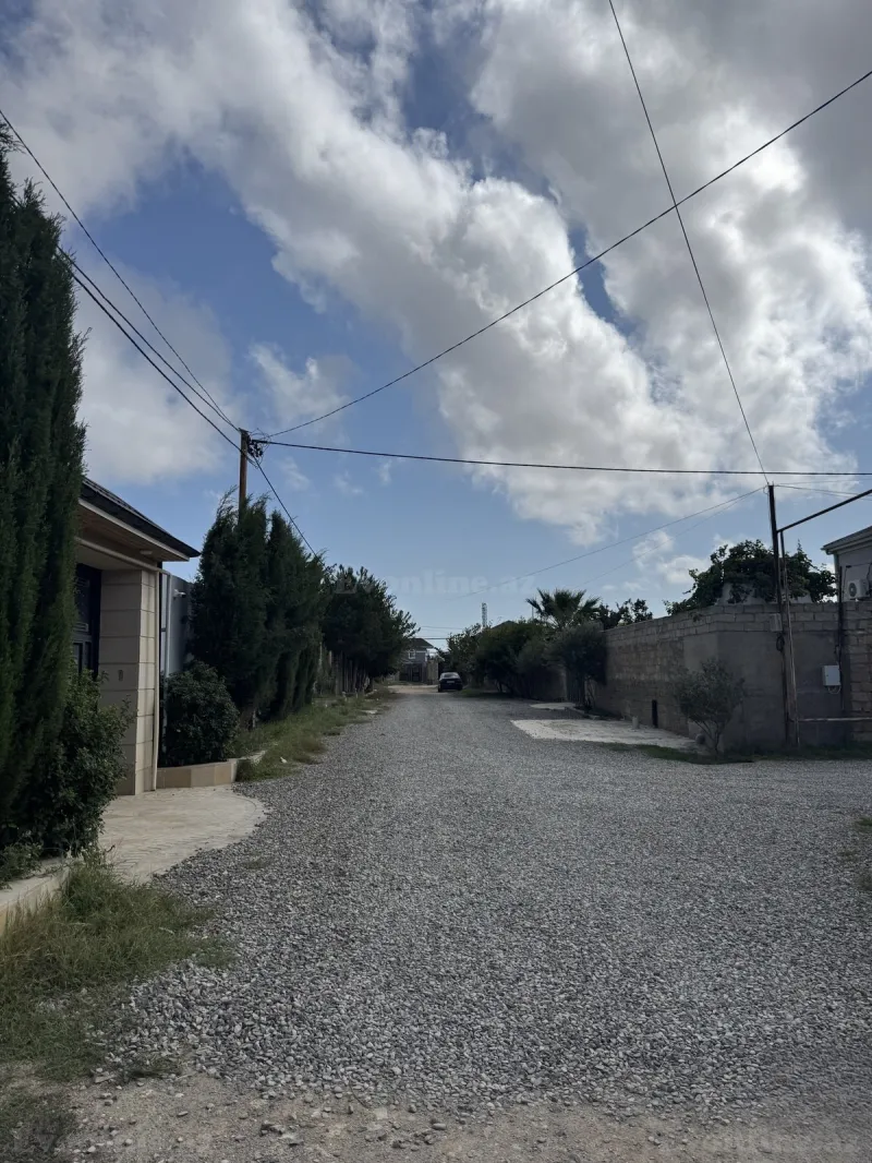 Torpaq Buzovna Satılır