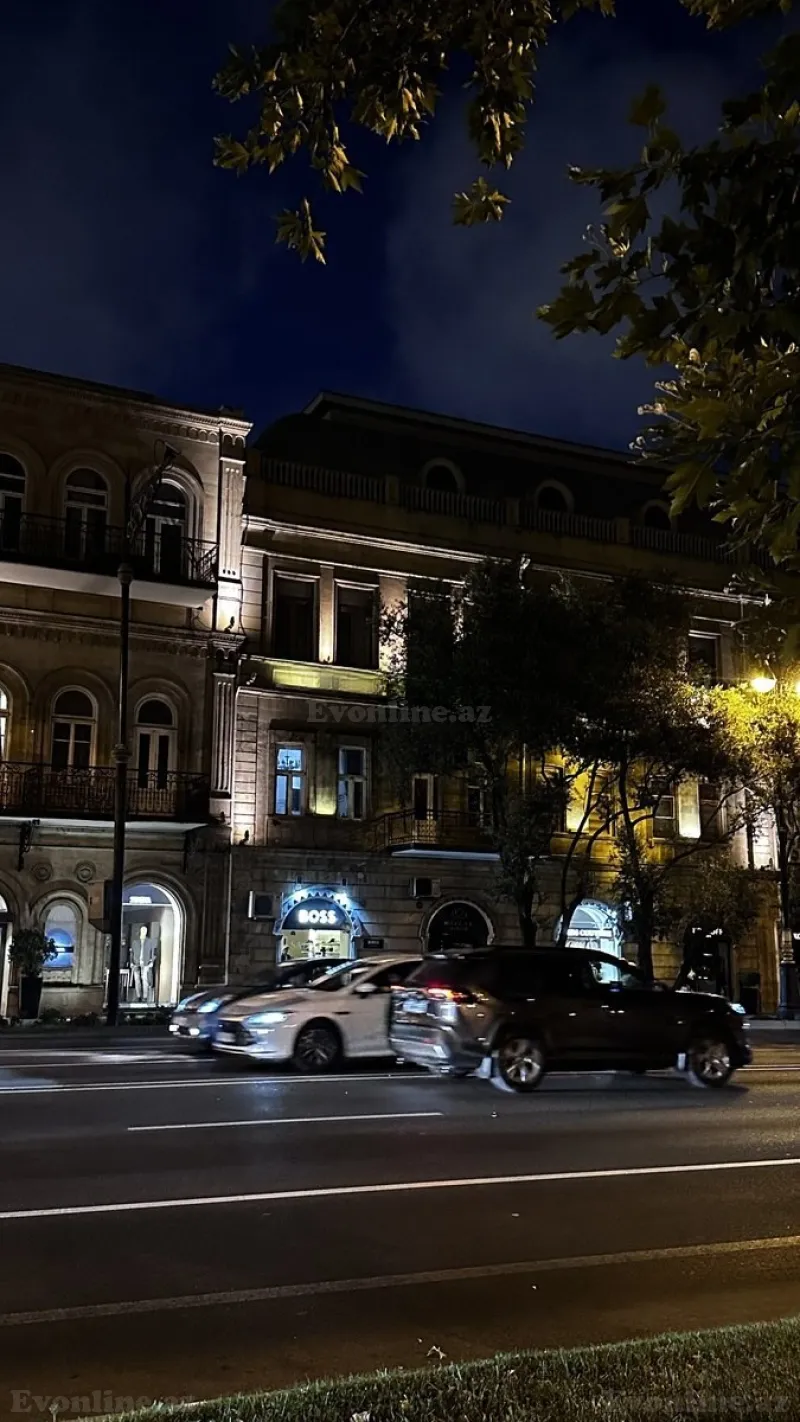 4 otaqlı köhnə tikili mənzil satılır — Səbail r., Bakı - şəkil 2