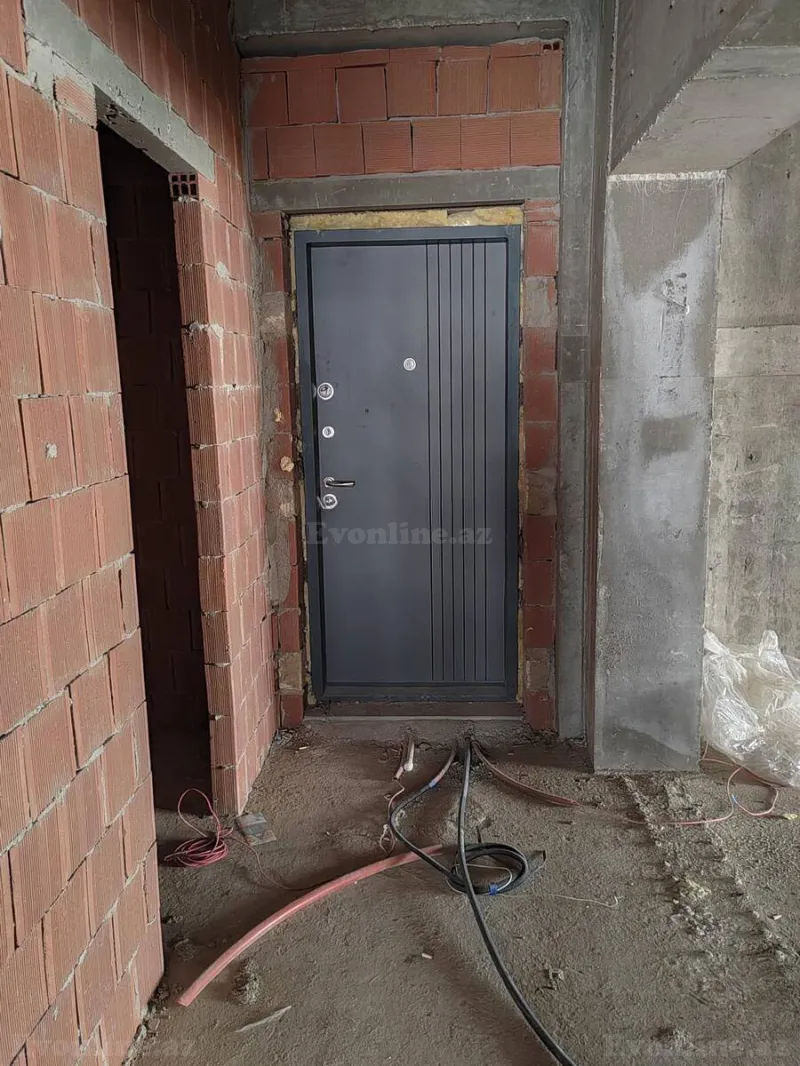 4 otaqlı yeni tikili mənzil satılır — Koroğlu m., Bakı - şəkil 9