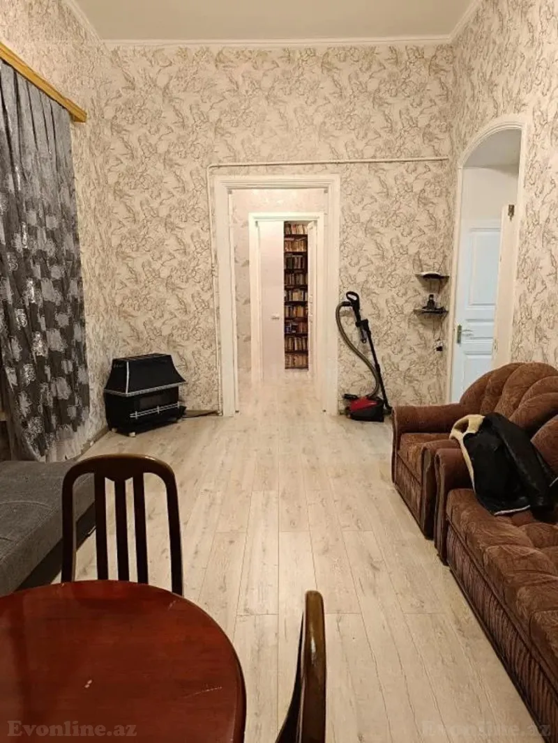 4 otaqlı həyət evi kirayə verilir — Yasamal r., Bakı - şəkil 2