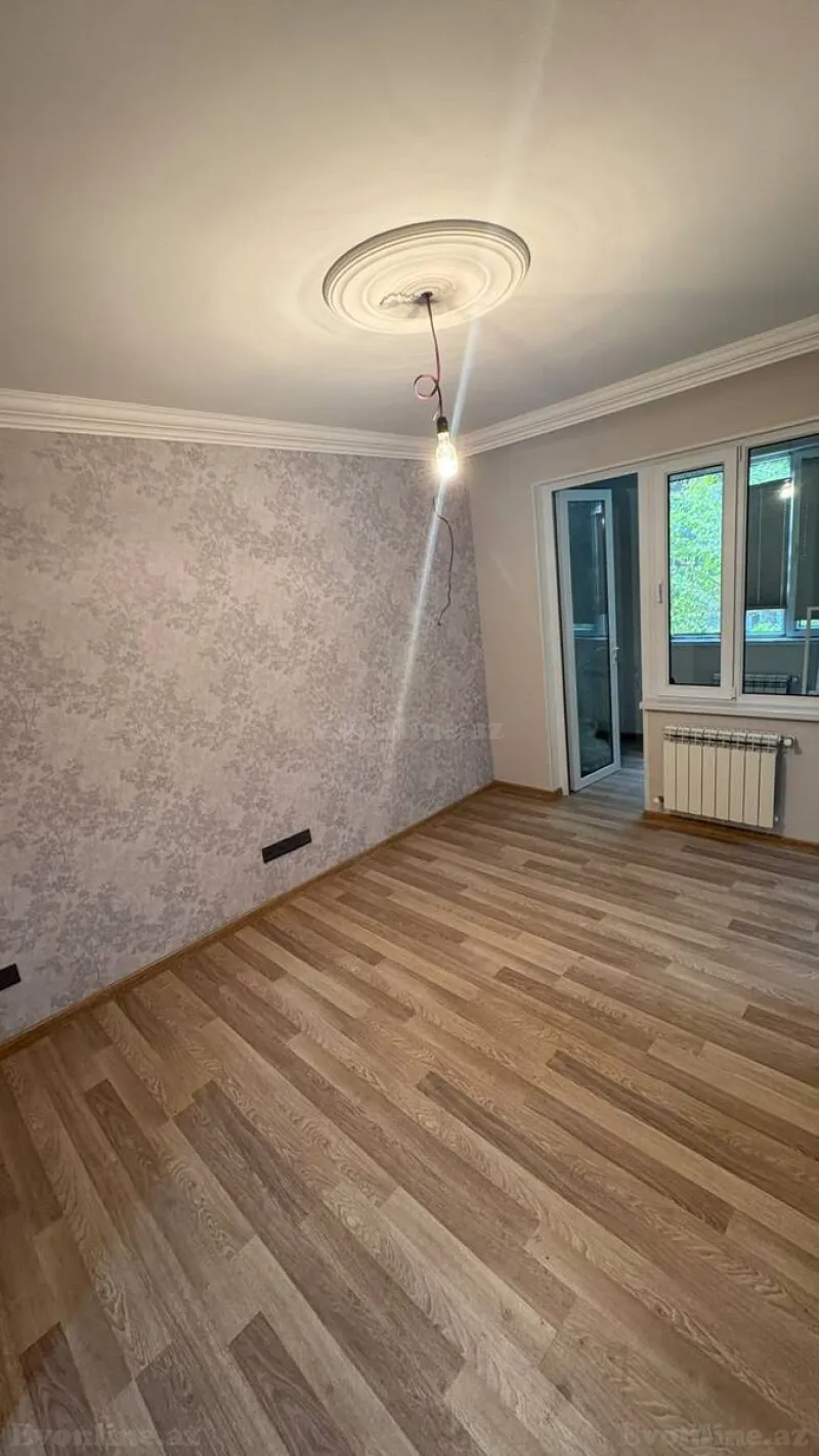 2 otaqlı köhnə tikili mənzil satılır — 3-cü mikrorayon, Bakı - şəkil 6