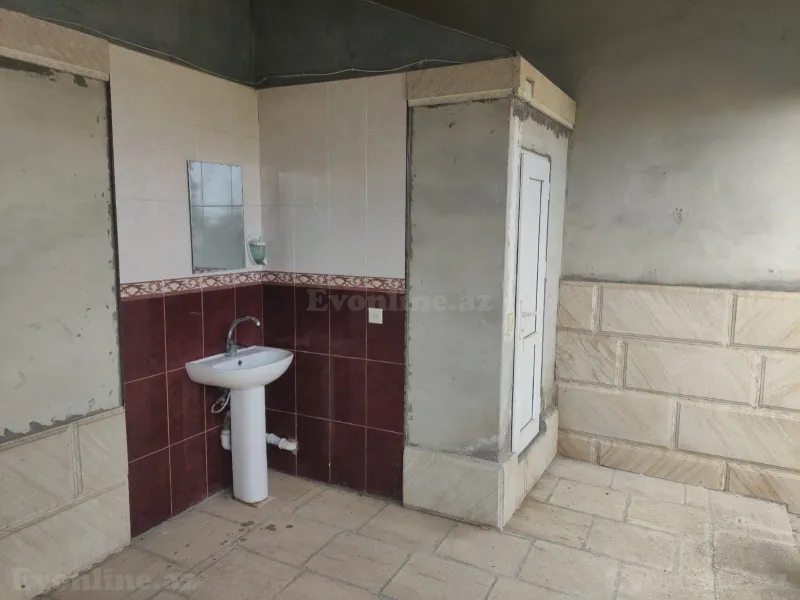 4 otaqlı həyət evi satılır — Şamaxı - şəkil 8