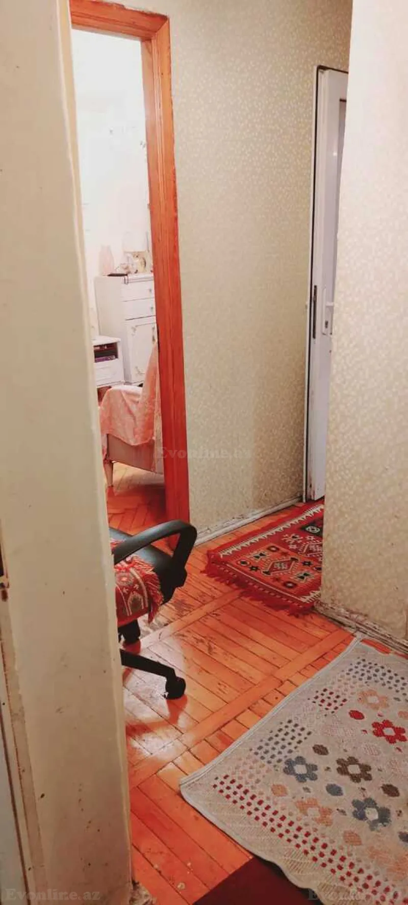 3 otaqlı köhnə tikili mənzil satılır — Elmlər Akademiyası m., Bakı - şəkil 11