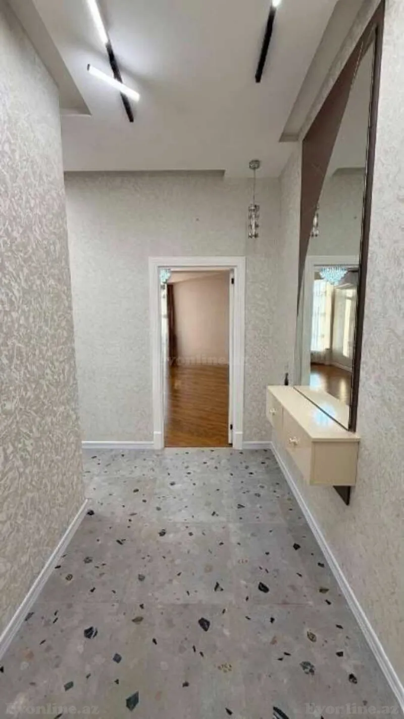 2 otaqlı yeni tikili mənzil satılır — 8-ci mikrorayon, Bakı - şəkil 3